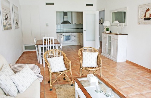 Port de la Selva Apartment | Apartment "Con Vistas al Mar 2" with Balconies & A/C