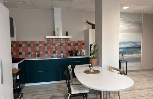 Freyming-Merlebach Apartment | Apartment "Calina" with Private Terrace, Wi-Fi and Air Conditioning