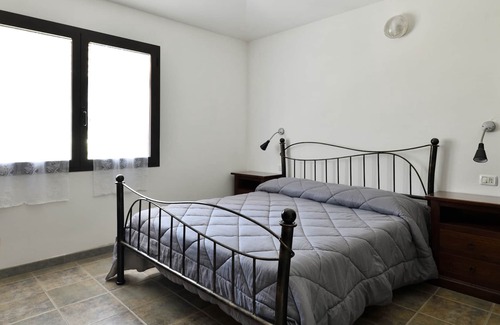Elini House | Apartment "Casa Corongiu 5" with Mountain View & Shared Garden