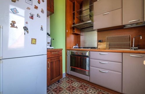 Messina Apartment | Apartment 'Casa Nerea' with Sea View, Private Terrace and Wi-Fi