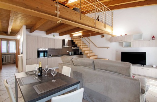 Piantedo Apartment | Apartment 'Casa Zia Dani' with Mountain View, Private Terrace and Wi-Fi