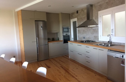 Castelltercol Apartment | Apartment 'Castellterçol' with Mountain View, Private Terrace and Wi-Fi