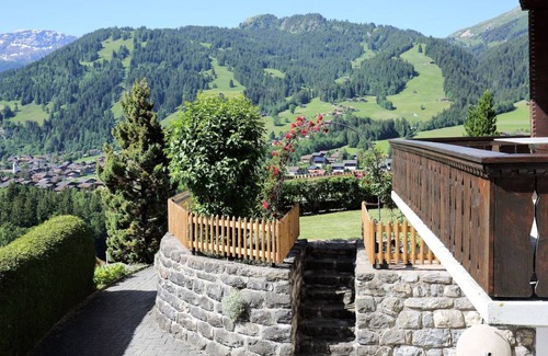 Lenk Apartment | Apartment ∙ 2 bedrooms ∙ 4 guests