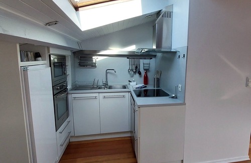Bordeaux Golden Triangle Apartment | Apartment-City-Ensuite with Shower-Terrace
