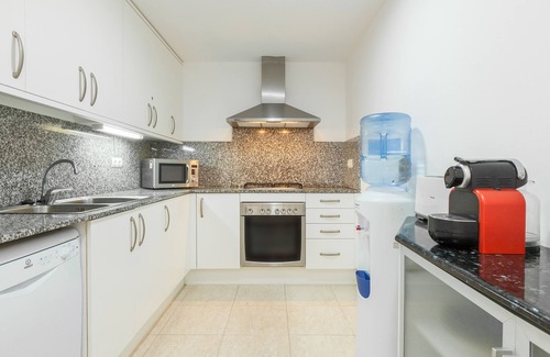 Cubelles Apartment | Apartment 'Cubelles Mar' with Sea View, Wi-Fi and Air Conditioning