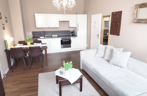 Mühlhausen Apartment | Apartment London up to 3 people