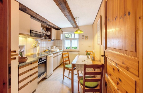 Veckenstedt Apartment | Apartment 'Ferienwohnung Gute Stube' with Mountain View, Shared Terrace and Wi-Fi