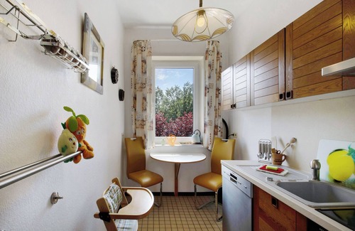 Bad Sachsa Apartment | Apartment 'Der Falkenhorst' with Mountain View, Shared Terrace and Wi-Fi