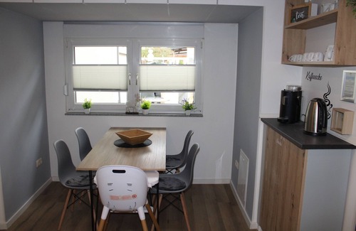 Rodgau Apartment | Apartment "Design Immo Rhein Main Rodgau" with Shared Garden & Wi-Fi