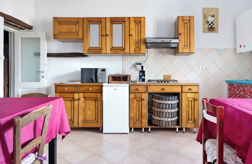 Garessio Apartment | Apartment "Domus Julia" with Terrace & Wi-Fi