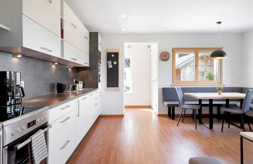 Renon Apartment | Apartment 'Ebnerhof' with Mountain View, Private Terrace and Wi-Fi