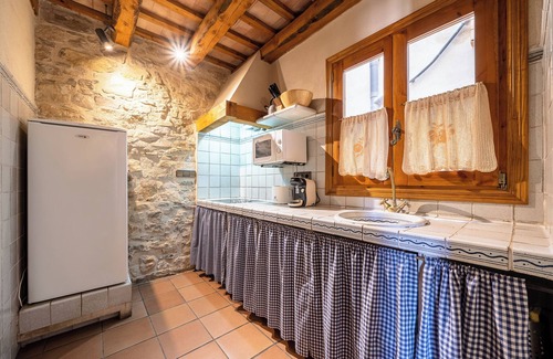 Conesa Apartment | Apartment 'El Clos 1' with Mountain View, Private Terrace and Wi-Fi