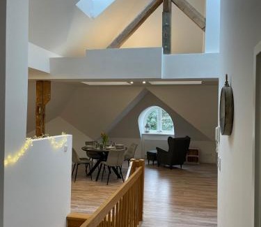 Loschwitz Apartment | Apartment ELBHIRSCH Stilvoll wohnen in Dresden Weißer Hirsch