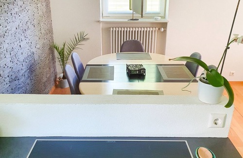 Ueberlingen Apartment | Apartment 'Enjoy The Beauty Of Überlingen' with Balcony and Wi-Fi