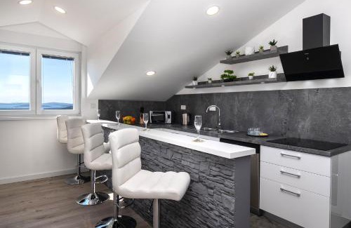 Meterize Apartment | Apartment Exclusive VIEW