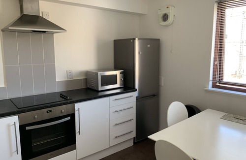 Central Aberdeen Apartment | Apartment-Executive-Ensuite-2 Bedroom Apartment