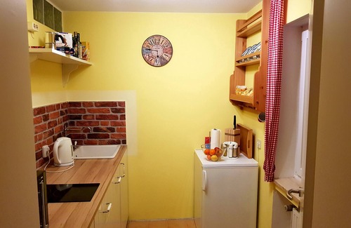 Rappele Apartment | Apartment f. 2 adults + 2 children with swimming pool, sauna, WLAN, parking, cable cars May-Nov.