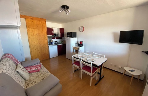 Eyne 2600 Apartment | Apartment facing the mountains -la Belle étoile