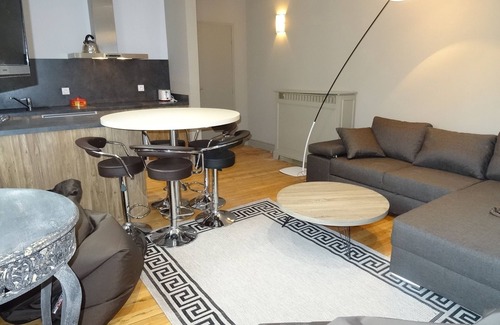 Chartres Apartment | Apartment-Family-Wet room-Garden View