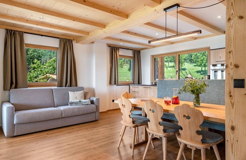 San Genesio Atesino Apartment | Apartment 'Feicht' with Mountain View, Private Terrace and Wi-Fi
