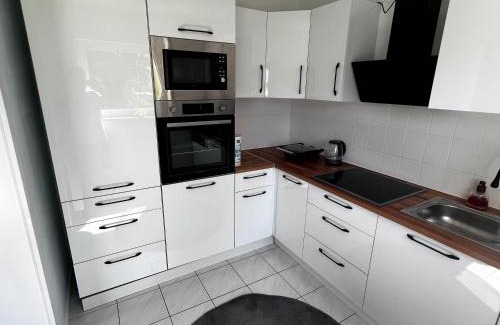 Freudenberg Apartment | Apartment Ferienwohnung mit Grünem Blick Terrasse & Neu saniert Bordinghaus 24h Check-In in Freudenberg am Main