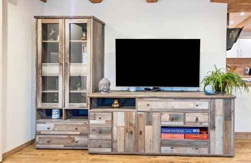 Braeunlingen Apartment | Apartment 'Ferienwohnung Haas' with Private Terrace and Wi-Fi