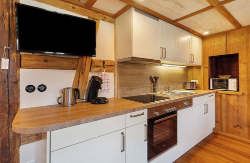 Alpirsbach Apartment | Apartment 'Ferienwohnung Im Denkmal 2' with Private Terrace and Wi-Fi