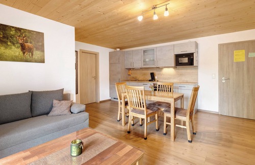 Unadingen Apartment | Apartment 'Ferienwohnung Gutach' with Shared Garden, Balcony and Wi-Fi