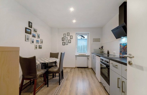 Sankt Ingbert Apartment | Apartment 'Fewo Weber' with Wi-Fi