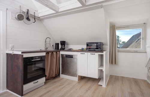 Wasserburg Apartment | Apartment 'Fischerhaus' with Lake View, Shared Garden and Wi-Fi