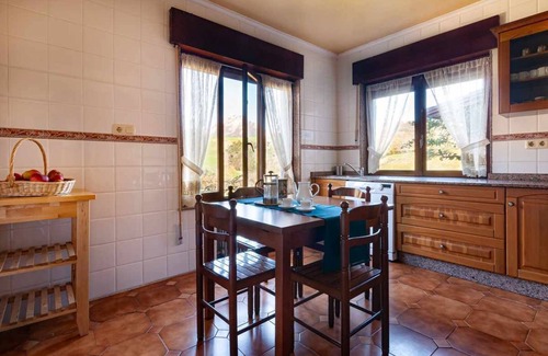 Puente Nuevo House | Apartment for 4 people, in the countryside, 15 km from Oviedo and Gijón