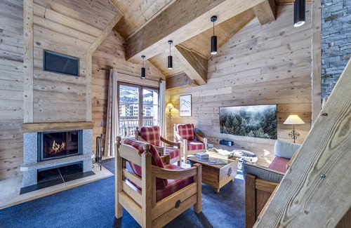 Arc-1950 Villa | Apartment Vallee - Two Bedroom Villa, Sleeps 6