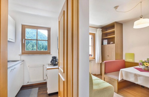 Trodena Apartment | Apartment "Gabrielli Anna" with Mountain View, Wi-Fi, Terrace & Garden