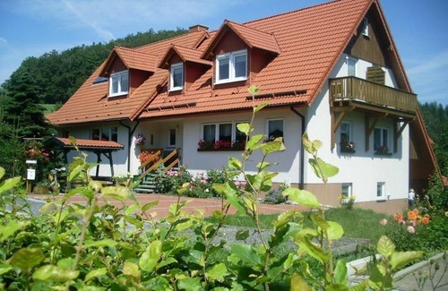Waltersdorf Apartment | Apartment "Garden View" - Apartments Landhaus Böhmer