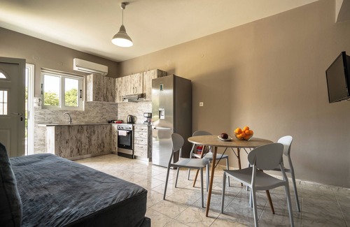 Lassi Apartment | Apartment Grand view Resort with Sea View, Balcony & Wi-Fi