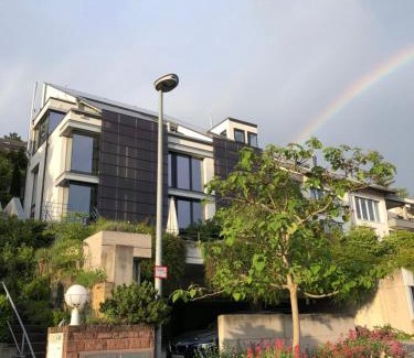Leonberg Apartment | Apartment "Green Bamboo" - Business-30 qm-ruhig-Parkplatz-Arbeitsplatz