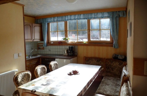 Gossenberg Apartment | Apartment Grimming - 4 bedrooms, bathroom, WC - Hirzhof