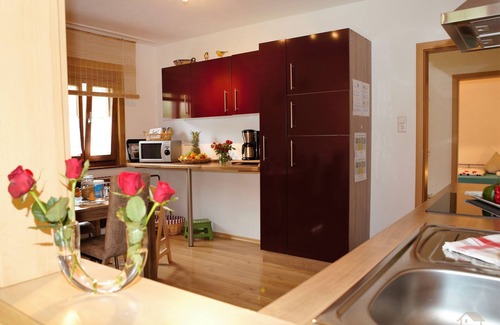 Ottenhofen im Schwarzwald Apartment | Apartment 'Haus Am Mühlenweg' with Shared Garden, Balcony and Wi-Fi