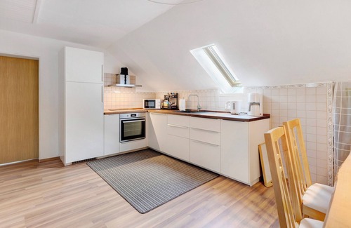 Saig Apartment | Apartment 'Haus Am Südhang' with Shared Garden, Balcony and Wi-Fi