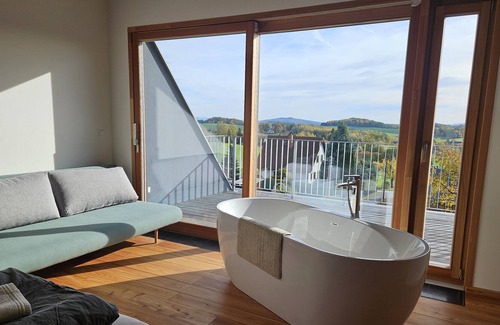 Beiersdorf Apartment | Apartment Heimat am Berg Bieleboh - FeWo Beiersdorf