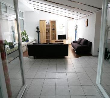 Jebenhausen Apartment | Apartment Hohenstaufen