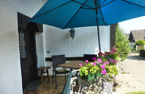 Oberrimsingen Apartment | Apartment 'Hufenus' with Mountain View, Private Garden and Wi-Fi