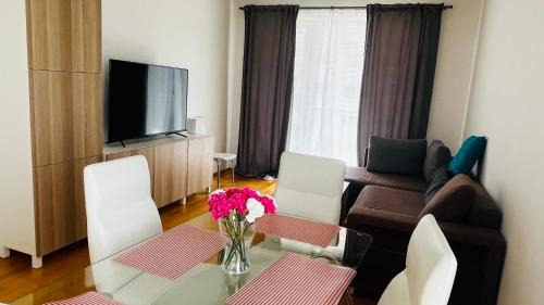 Prague 13 Apartment | Apartment Hurka - 15 min do centra, garaz