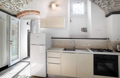 Cervo Apartment | Apartment "Il Lavatoio, Borgo dei Pescatori" with Wi-Fi