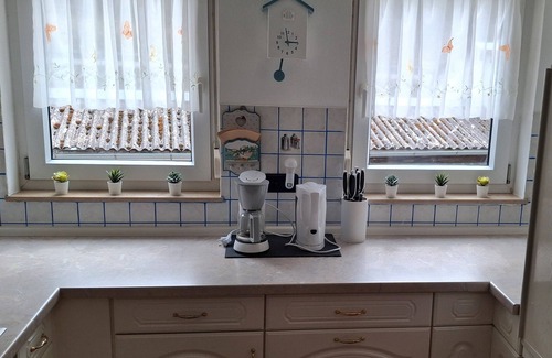 Hausen Apartment | Apartment 'Im Grünen 2' with Shared Terrace, Shared Garden and Wi-Fi