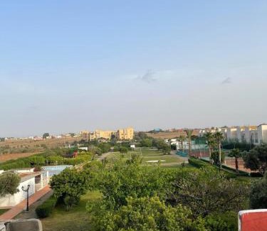 Soualem Trifiya Apartment | Apartment in a beachfront complex