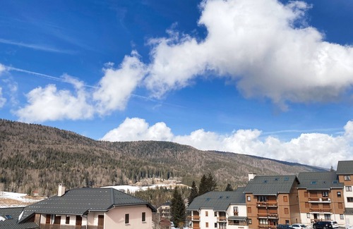 Lelex Apartment | Apartment in a residence at the foot of the slopes