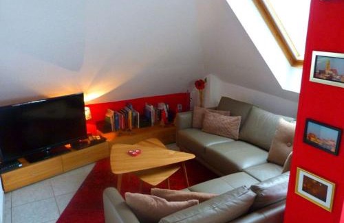 Innenstadt Apartment | Apartment in Augsburg with Whirlpool Bathtub