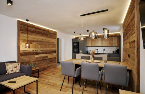 Berwang Apartment | Apartment in Berwang with Ski-In/Ski-Out