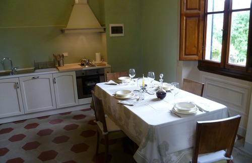 Vicchio Villa | Apartment in Country Villa and SPA